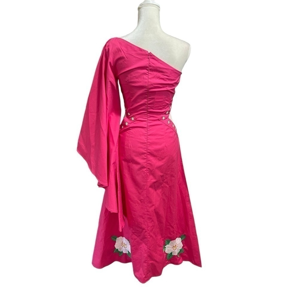 Fanm Mon Amarya One-Shoulder Bell Sleeve Side Cut Out Floral Embroidered Dress - Picture 7 of 15